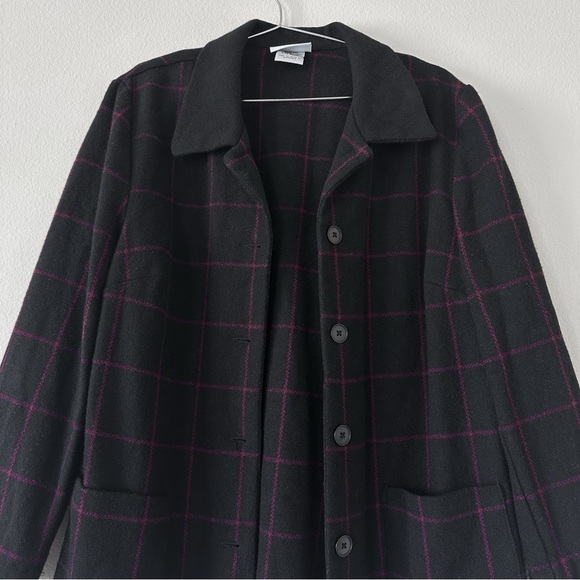 black coat + fine line red grid print - Picture 4 of 8